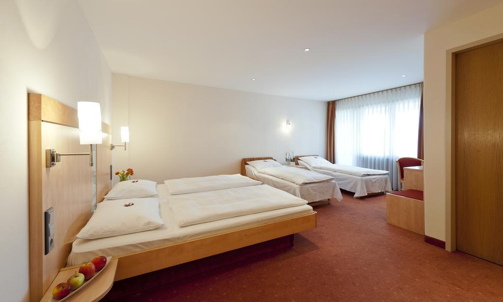 Garni Hotel Schumacher Filderstadt Camera foto