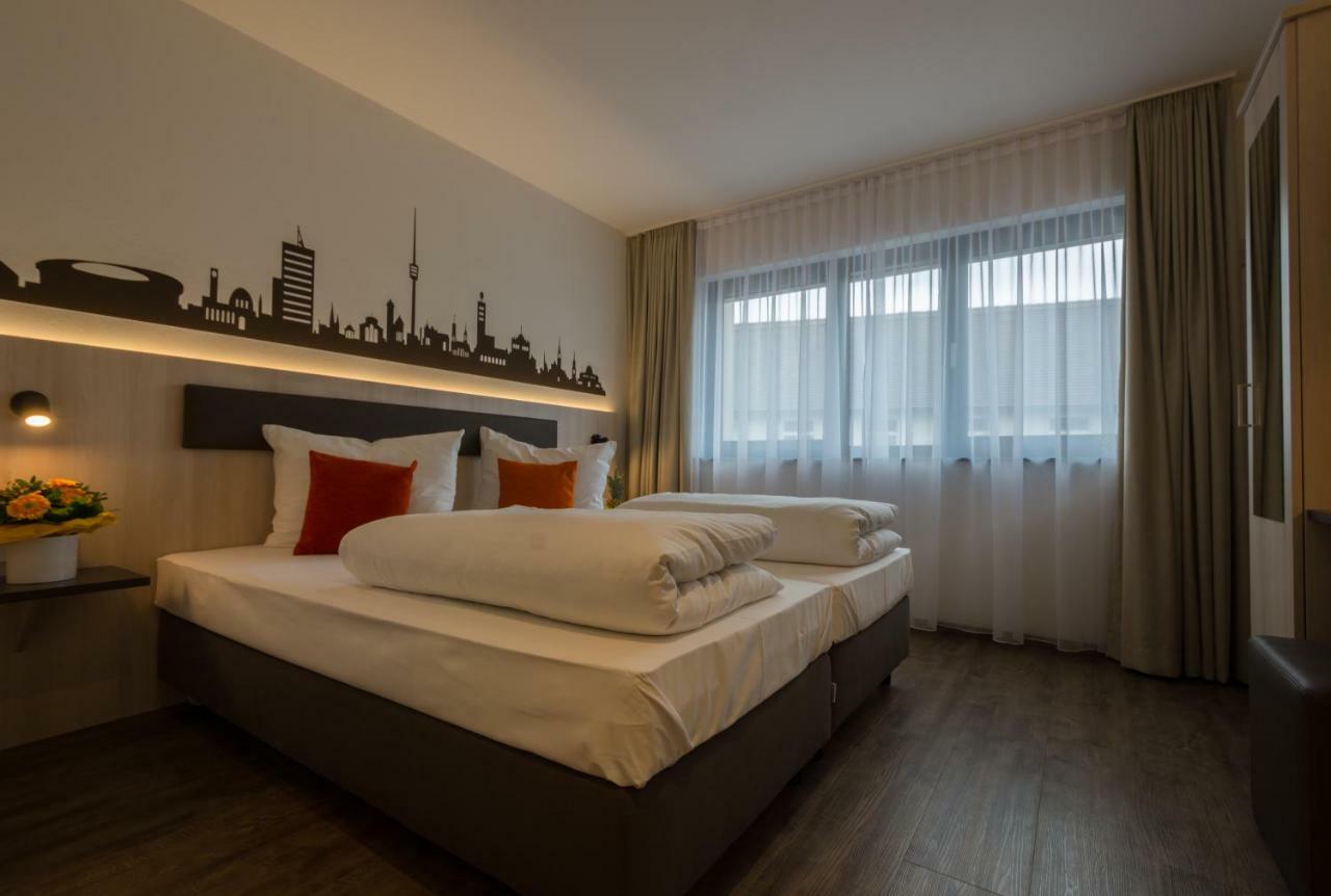 Garni Hotel Schumacher Filderstadt Esterno foto